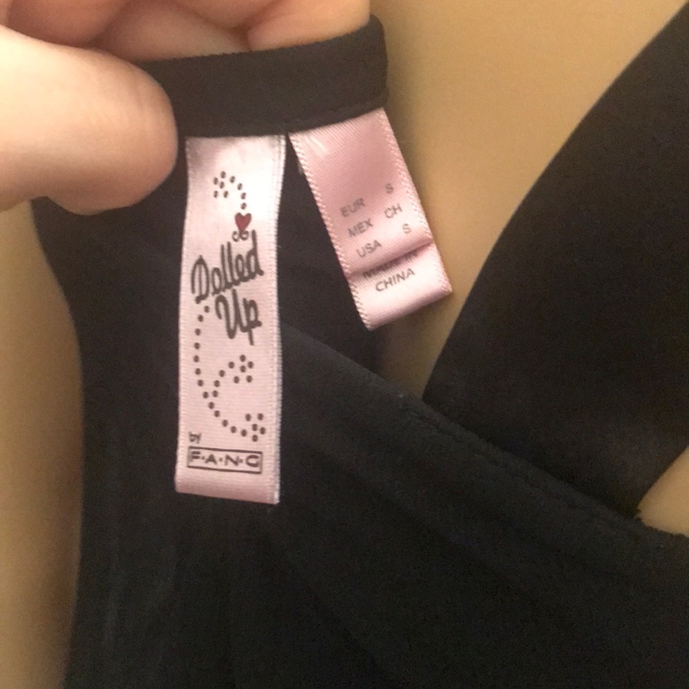 Black top size S embellished - Picture 12 of 17